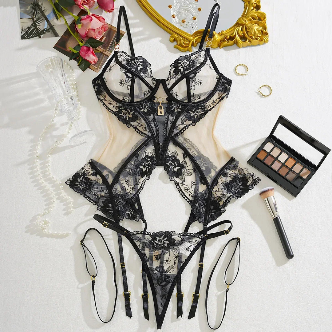 Liora Locklace Lingerie Set