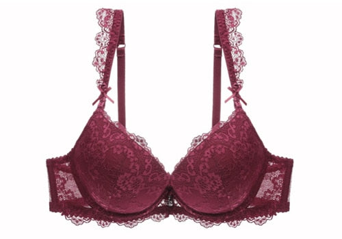 Comfortable Slight Push Up Bra With Dainty Cloud-Shaped Lace and Matching Panty