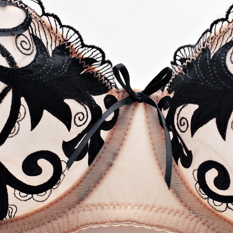 Cheeky Ultra-Thin See-Thru Embroidered Bra And Panty Set
