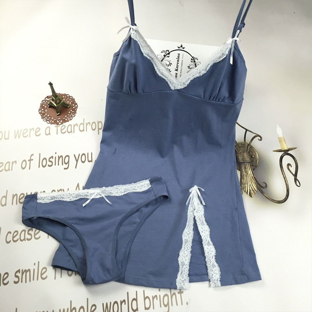 Sleeveless Lacy V-neck Nightgown With High Slit