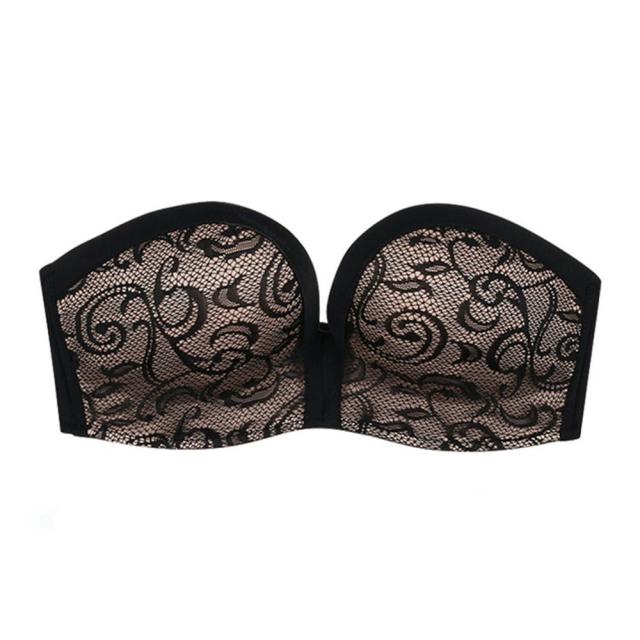 Intricate Strapless Wire Free Bra Adorned With Sexy Lace