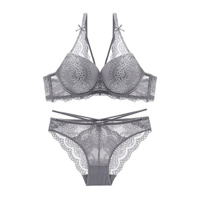 Classic Dainty Lace With Slight Push Up Bra and Breatheable Panties