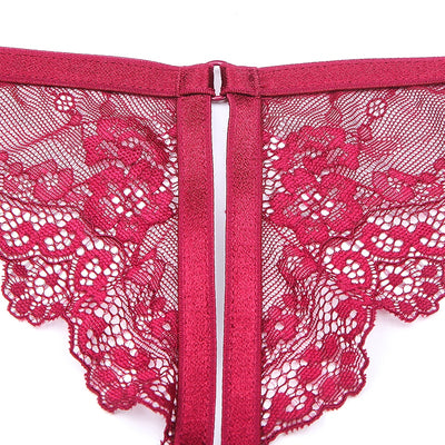 Lacy Lingerie 6 Pc Set With Y-Line Straps + Brassiere + Panties + Garters + Stockings