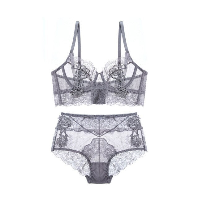 Basic Embroidered Classic Style Lace Brassiere & Panty